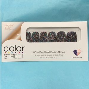 NWT Color Street Nails Broadway Glimmer Retired